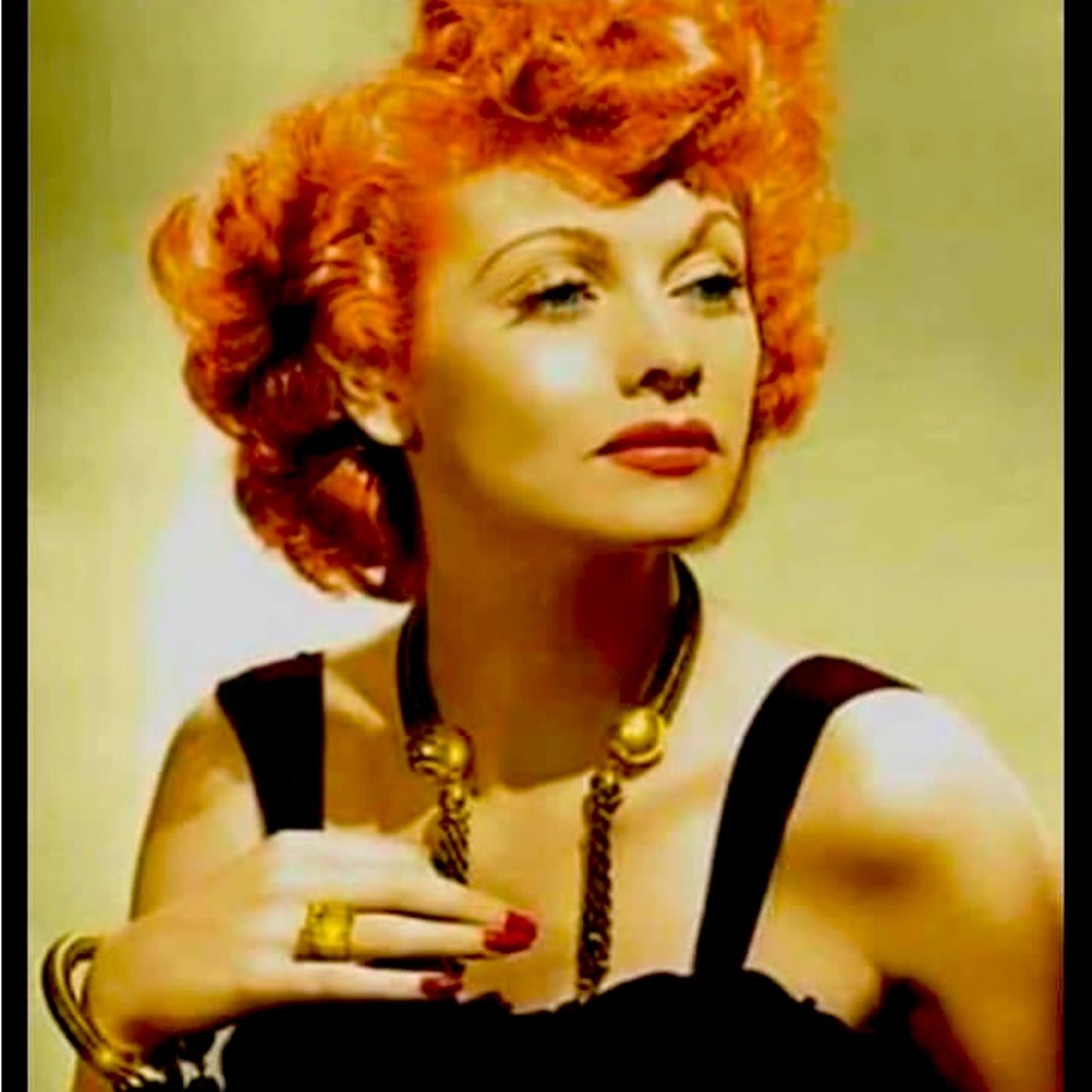 Meet your Posher, Lucy